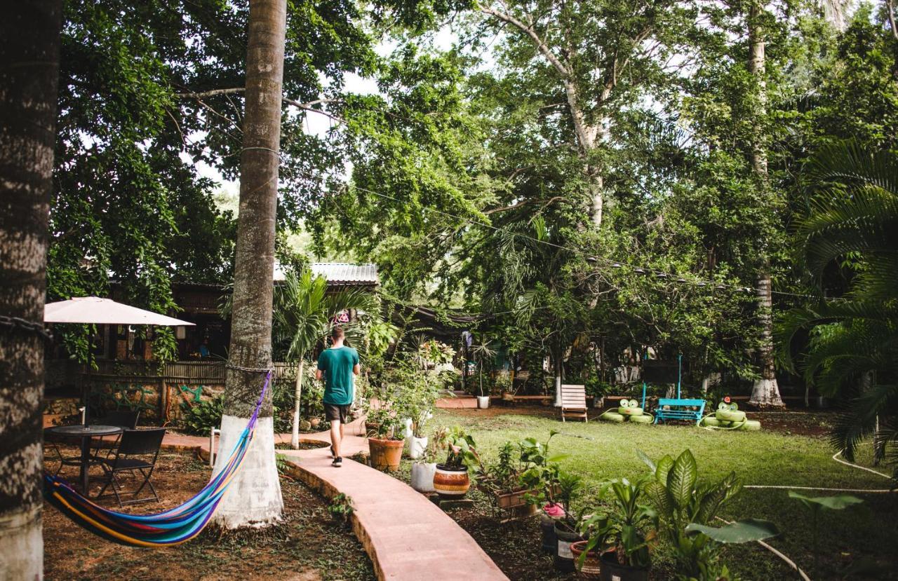 Yaxche Centro Hostal Y Camping Bacalar Eksteriør bilde