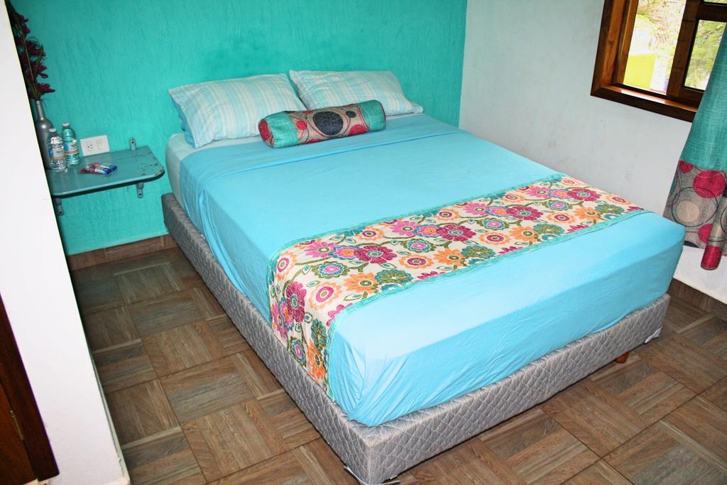 Yaxche Centro Hostal Y Camping Bacalar Eksteriør bilde