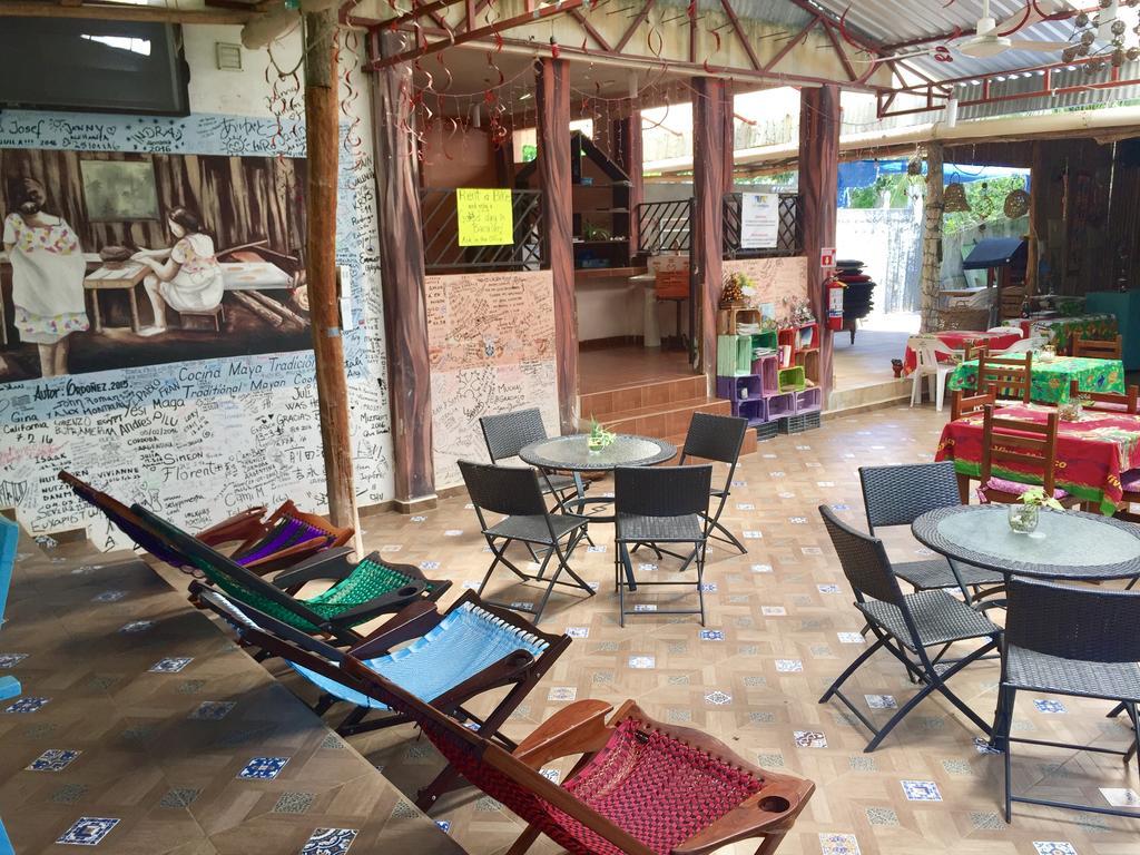 Yaxche Centro Hostal Y Camping Bacalar Eksteriør bilde